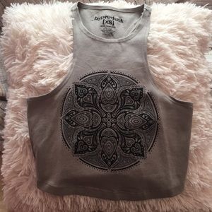 gray crop top